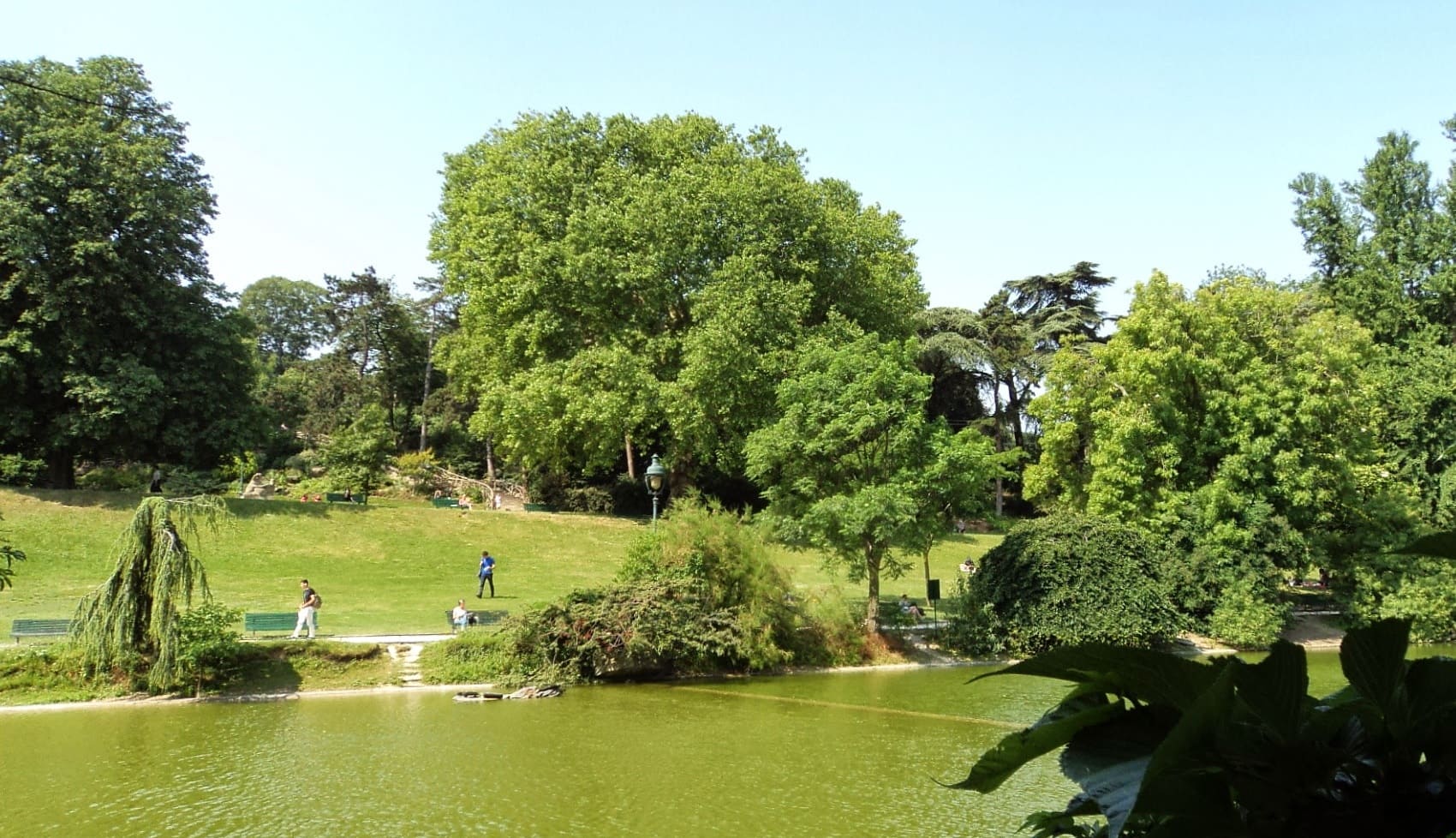 Crossing of Paris (East-West-North)