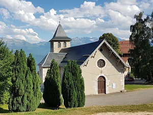 Hiking on the GRP Tour des Petites Roches (Isere) 7