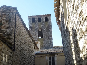 Hiking around Grand Pic St-Loup through villages (Herault) 3