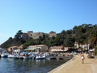 Hiking around Port Cros Island (Var) 8
