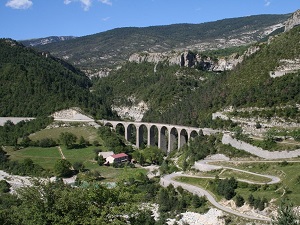 Hike on Pre-Alps Great Crossing (Alpes-de-Haute-Provence, Hautes-Alpes) 5