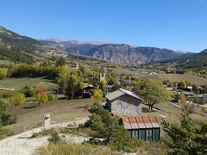 Hike on Pre-Alps Great Crossing (Alpes-de-Haute-Provence, Hautes-Alpes)