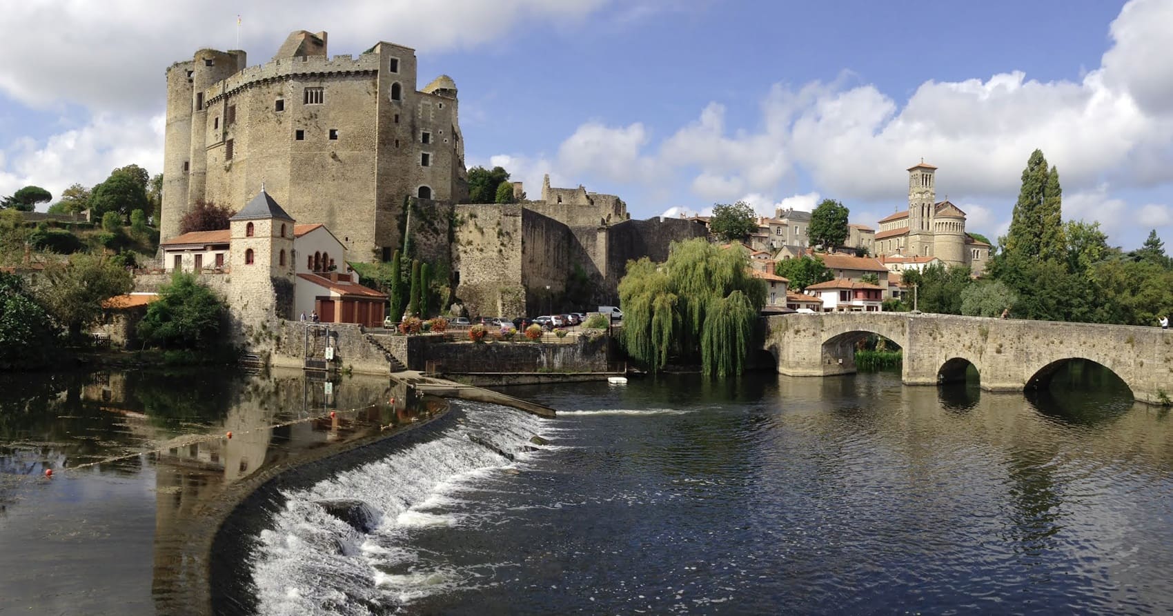 Loop around Sevre et Maine vineyards (Loire-Atlantique, Vendee)