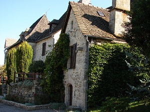 Hiking on the GR de Pays Tour of Xaintrie Blanche (Correze) 3