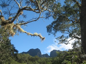 GR®R3 Hiking around Mafate Circus (Reunion Island) 3