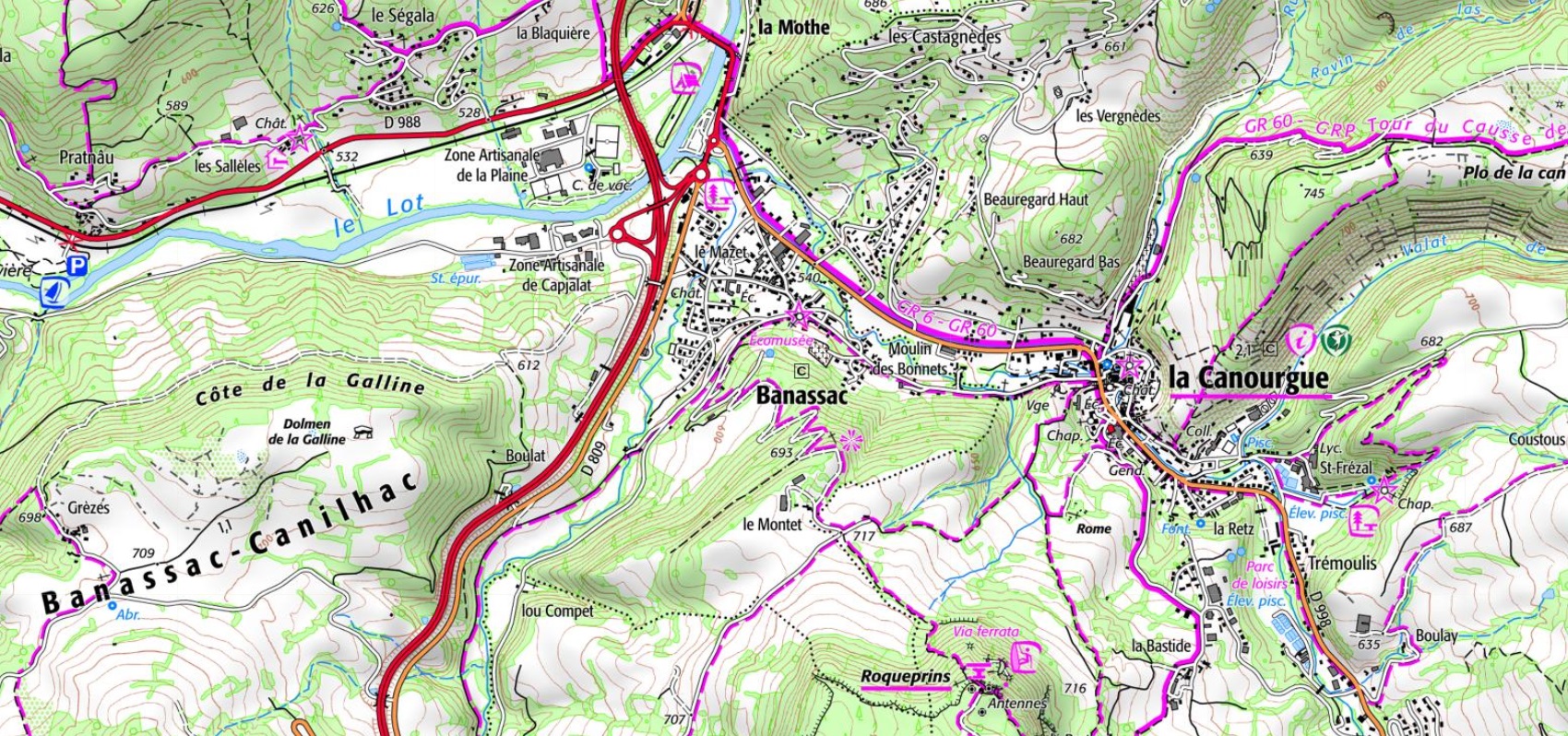 Plan et carte du village de Banassac au bords du Lot en Lozère (Occitanie). Chemins de randonnées: GR®6, GR®60 et GRP Tour du Causse Sauveterre.