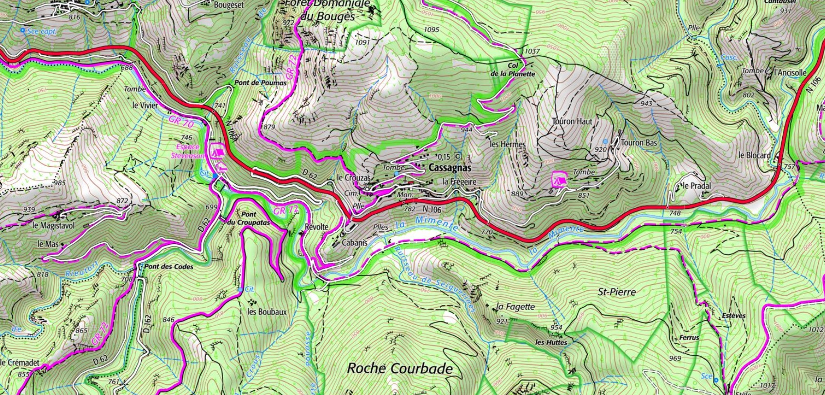 IGN Carte et plan du village de Cassagnas en Lozère (Occitanie). Chemins de randonnées: GR®67, GR®70 chemin Stevenson et GR®72.