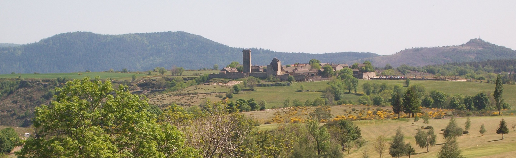 Histoire du village médiéval de La Garde-Guérin