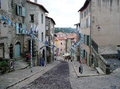 2 Le Puy en Velay en Haute-Loire (Auvergne-Rhône-Alpes)