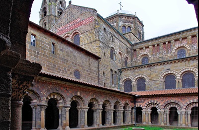 La cathédrale Notre Dame du Puy 4