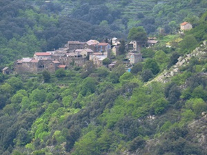 Randonnée en boucle de 13km au départ des Vans en Ardèche 2