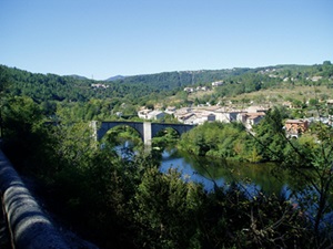 Randonnée pédestre en boucle de 22,5km au départ des Vans en Ardèche 5