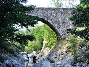 Randonnée pédestre en boucle de 20,5km au départ des Vans en Ardèche 3