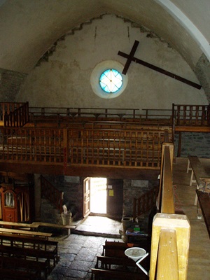 L'église Saint-Pierre de Luc en Lozère 10