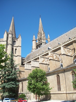 La cathédrale Notre-Dame-et-St-Privat en Lozère 1