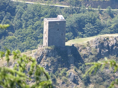 La tour de Saint Laurent les Bains
