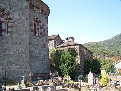 L'Eglise Notre Dame de Thines en Ardèche 2